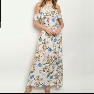 Floral maxi dress with unique lace / cold houlder